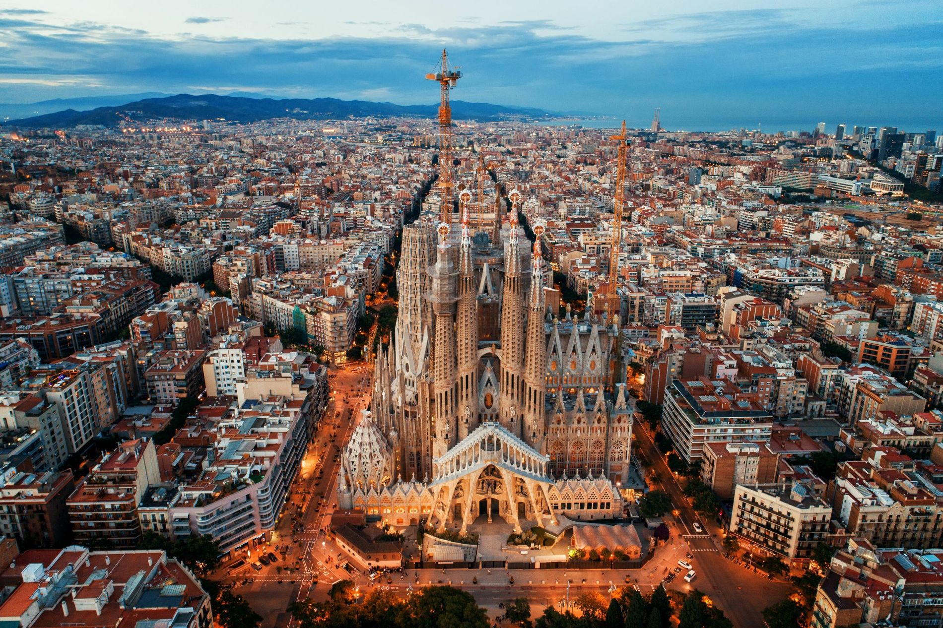 BARCELLONA SOGGIORNO STUDIO 3.jpeg